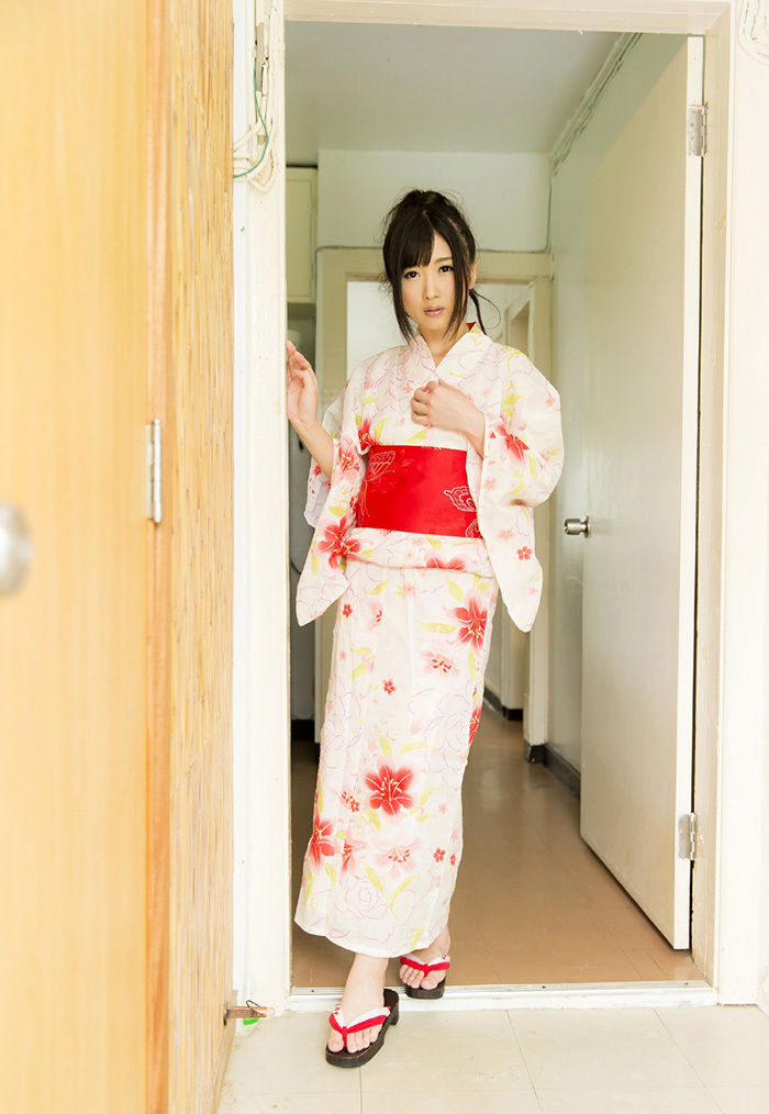 大槻ひびきのちょっとＨな画像　31枚